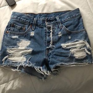 cute levis jean shorts